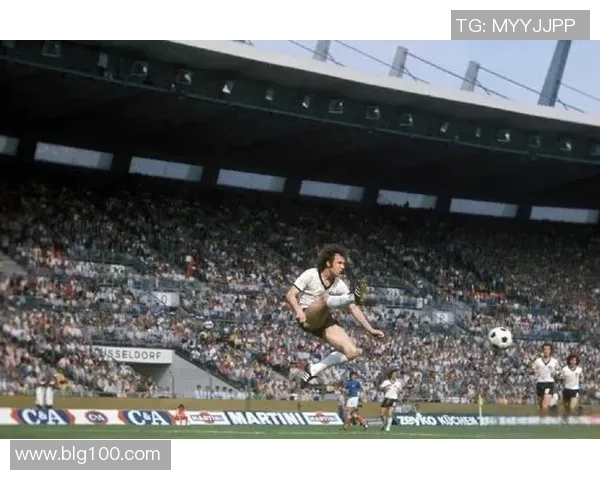 足球明星去世引发全球球迷哀悼与追忆的情感共鸣